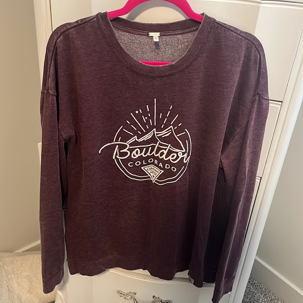 Boulder Colorado sweatshirt size XL